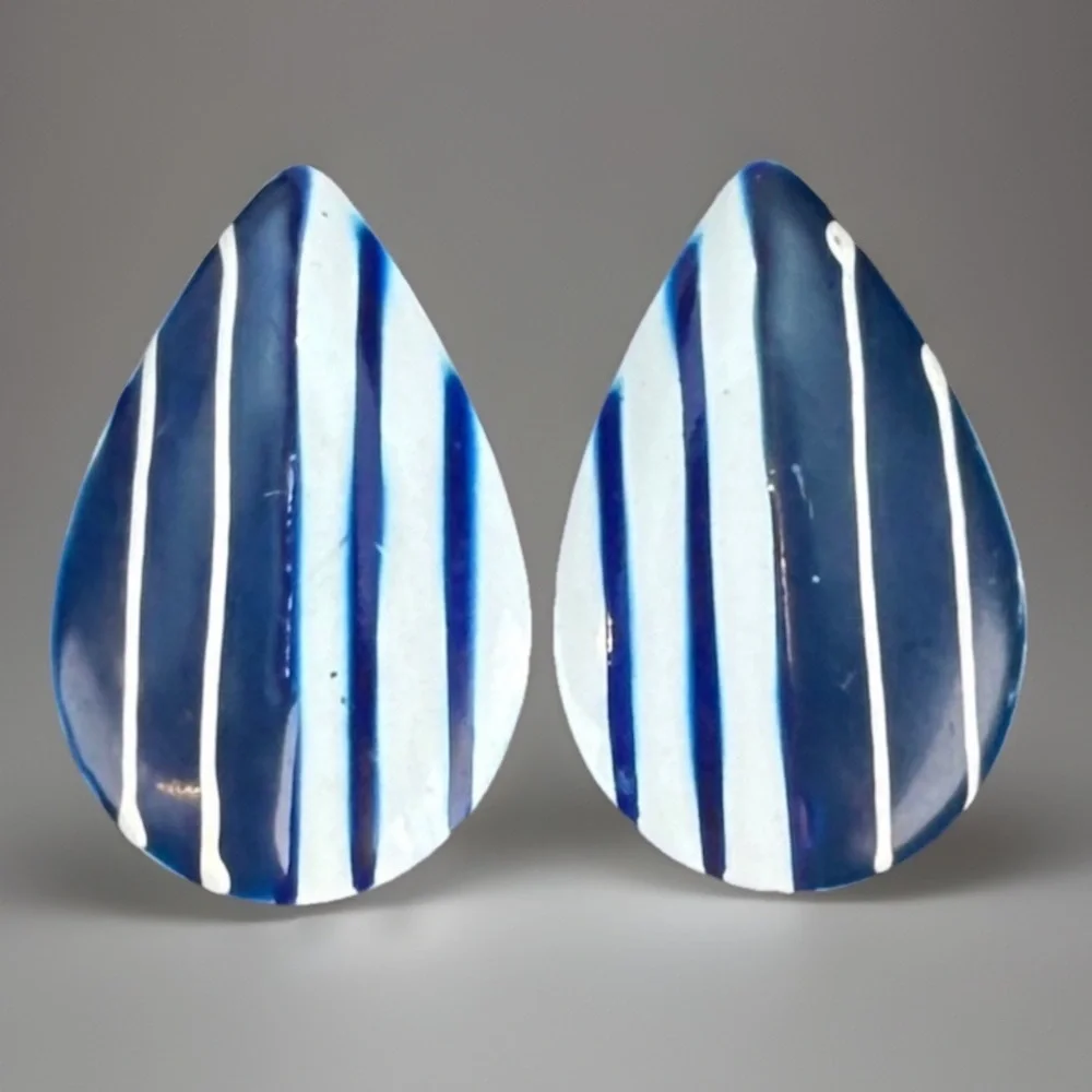 Vintage lightweight, teardrop, white, and blue striped pierced earrings